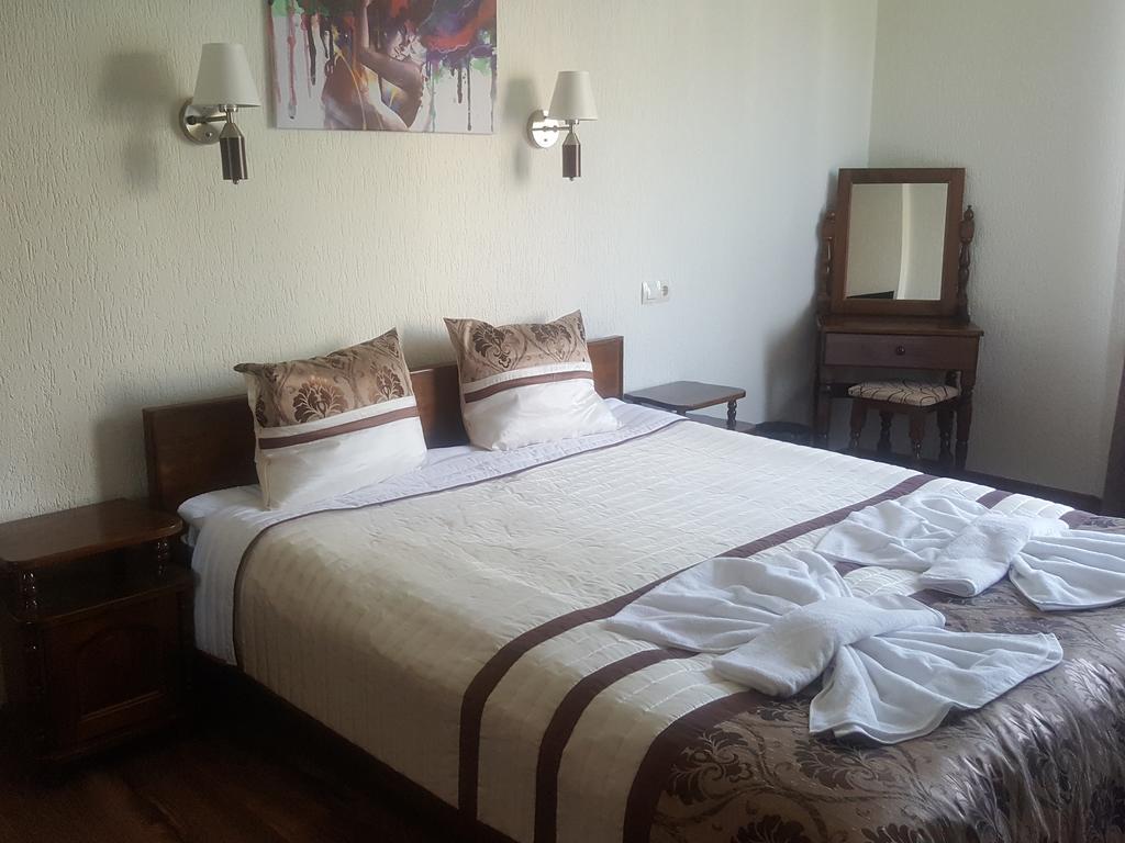 Guesthouse Nefertiti Smolyan Extérieur photo