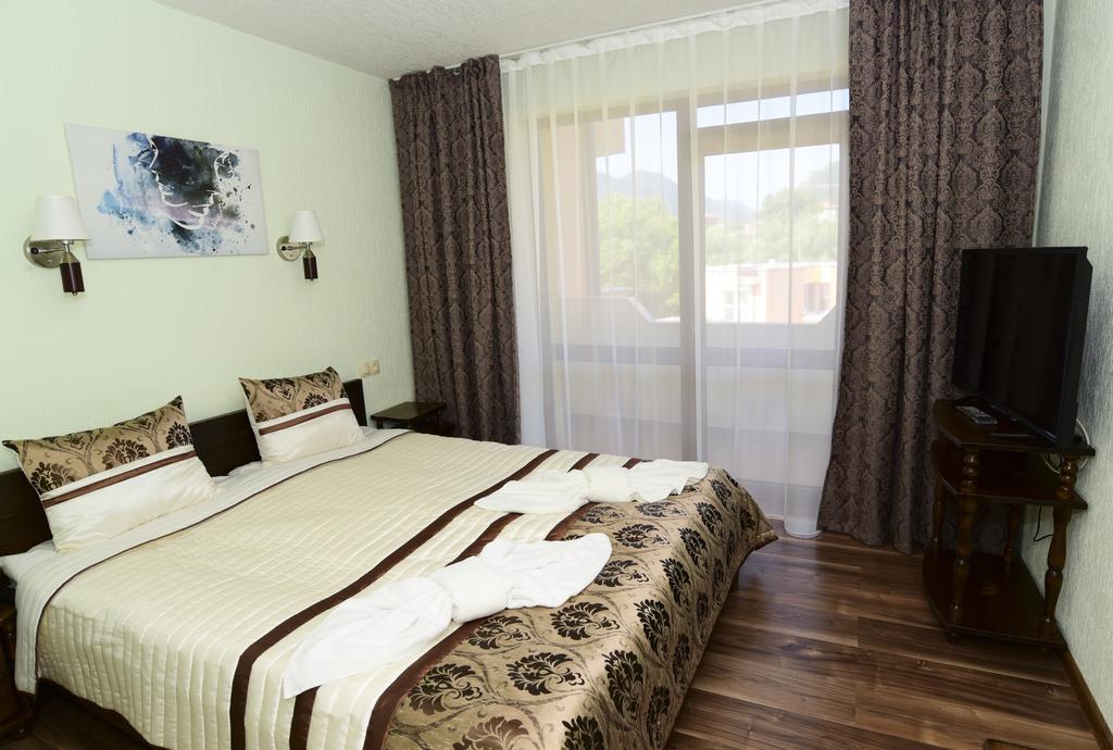Guesthouse Nefertiti Smolyan Extérieur photo