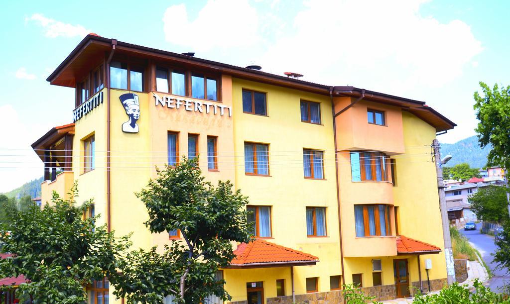 Guesthouse Nefertiti Smolyan Extérieur photo